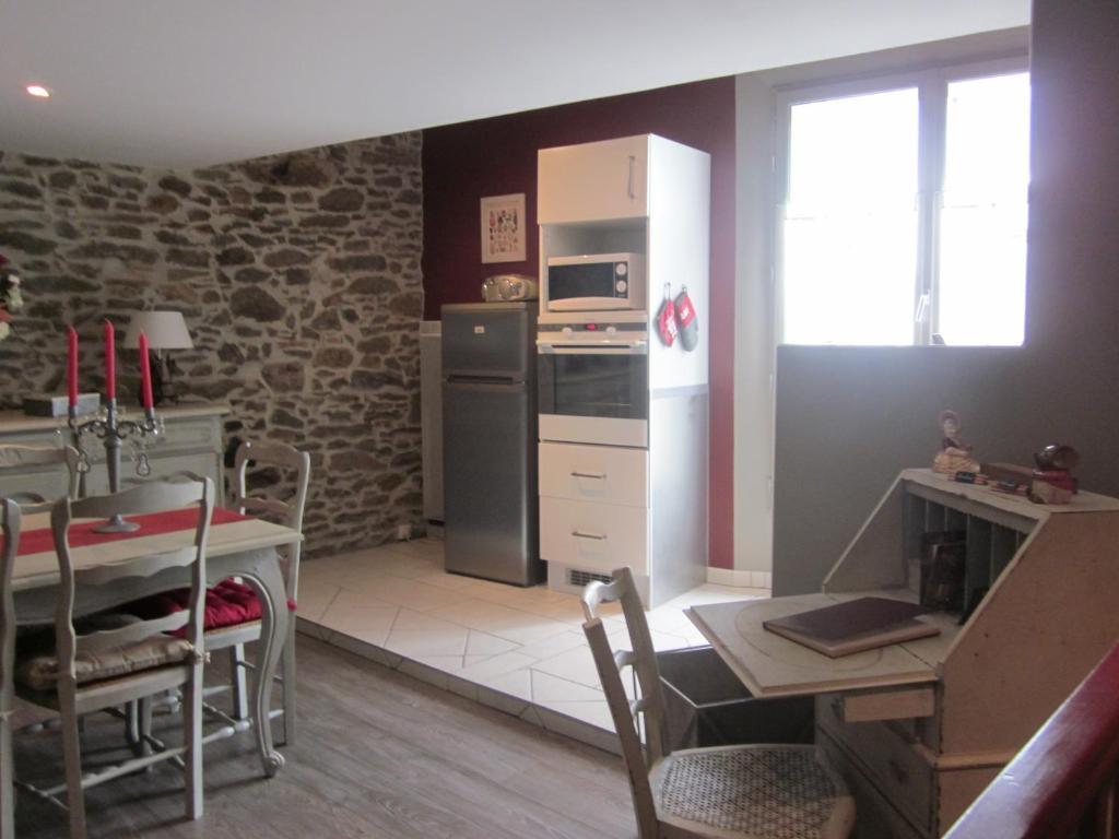 Appartement Chez Martine Cote Canal قرقشونه الغرفة الصورة